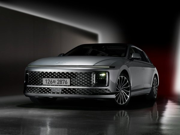 How do you properly maintain a UK vehicle's electronic stability control system?